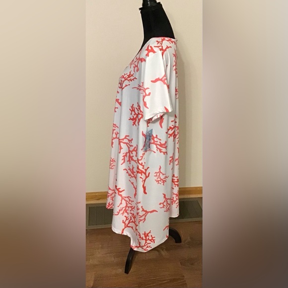 Coral Print Women's Dress - Picture 2 of 5